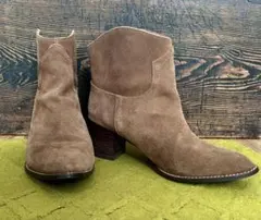 【Ungrid】23㎝　スエードショートブーツ 6㎝ヒール