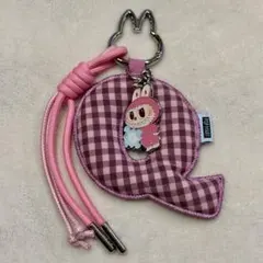 ラブブ　イニシャルチャーム　【Q】　PIN FOR LOVE