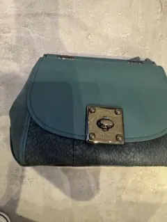 COACH グリーンショルダーバッグ