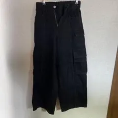 ★中古品　GU ブラック カーゴパンツ M(150)