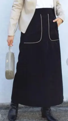 LAVEANGE 黒　台形　ロングスカートのサムネイル
