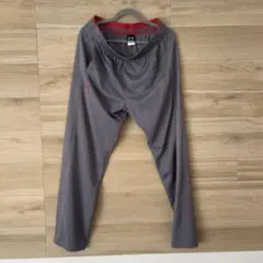 Under Armour グレー ジャージパンツ XL