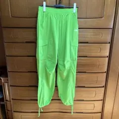一回着用美品ライトグリーンG-FITエアパンツLジーフィット