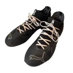 PUMA ブラック サッカーシューズ スパイク