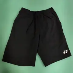 美品　YONEX ハーフパンツブラック　SS