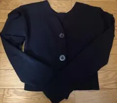 ブラック クロップドカーディガン