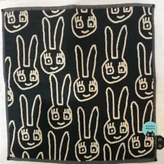 マタノ　アツコ　モノトーンうさぎ柄　三重ガーゼハンカチ　新品