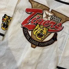 阪神タイガース 2025 優勝記念 レプリカユニフォーム Lサイズ - メルカリ