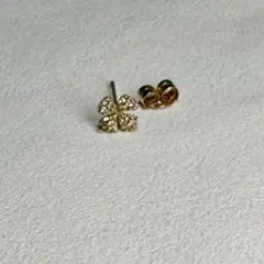 クローバー　ピアス　キャッチありのサムネイル