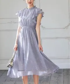 トッコクローゼット　ラッフルフリルスリーブフラワープリントワンピース