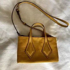 イエローミニショルダーバッグ クロコダイル風