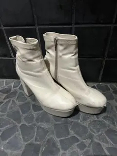 エスペランサ 楽盛りショートブーツ M アイボリー