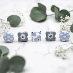 北欧 タイルピアス 小ぶり 花 ドット 美濃焼 グレー 大人かわいい