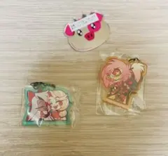 め*。様 ハズビンホテル 公式 ハロウィン アクリルキーホルダー - メルカリ