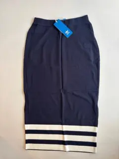 【Lサイズ】新品 未使用 タグ付き adidas タイトスカート ネイビーのサムネイル