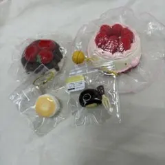 kikisquishyキキスクイシー S M いちごケーキセット 純泥 - メルカリ