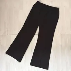 黒のロングフレアーパンツ ウエストゴム　シーズンリーズン
