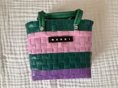 MARNI 編み込みかごバッグ 緑 ピンク 紫のサムネイル