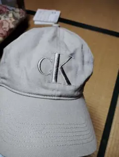 カルバンクラインCALVIN KLEIN スモールモノグラム ロゴキャップ