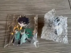 伏黒恵 キーホルダーとフィギュア