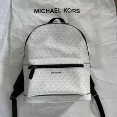 お値下げ　大きめ　 MICHAL KORS レディースリュック 新品未使用