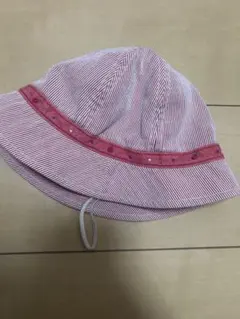 あ*こ様 familiar 赤と白のストライプ帽子 49cm