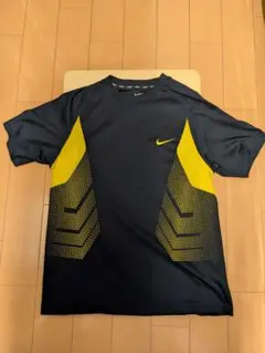 Nike DRI-FIT ネイビー/イエロー Tシャツ L