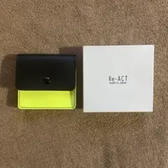 RE-ACT 財布　ブラック　黒　イエロー　黄色　蛍光