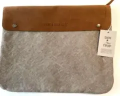【未使用新品】タグ付き　A4サイズ　キャンバス　マルチポーチ ブラウン