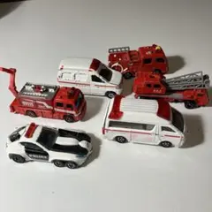 2025年最新】トミカ 緊急車両の人気アイテム - メルカリ