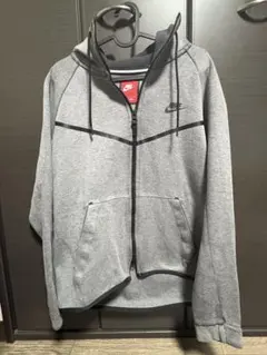 レア品!!廃盤 NIKE テックフリースパーカー　 フード有り　グレー