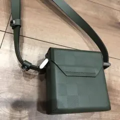 LOUIS VUITTON ショルダーバッグ