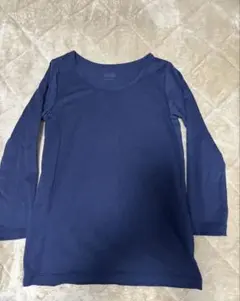 ユニクロ　ヒートテック　ネイビー　長袖　130