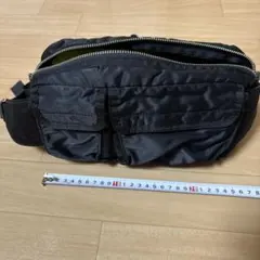 Item thumbnail for item dfb5a90b-2c11-4ed0-b45b-bf76feae724d