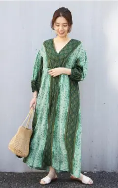 2025年最新】オリエンタルプリントワンピースの人気アイテム - メルカリ