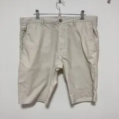 DIESEL ベージュ ショートパンツ 33