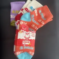 新品未使用　レディース　ロゴ入りあたたかホカロン靴下　3足組 23-25cm