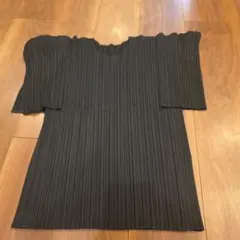PLEATS PLEATSのサムネイル