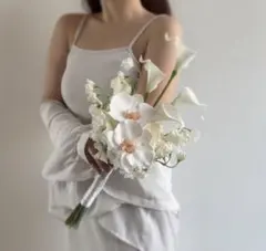 胡蝶蘭 ウェディングブーケ ブートニア 結婚式 白 ホワイト