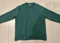 ZARA 緑色 クルーネックセーター