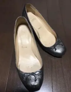 パンプス　ルブタン
