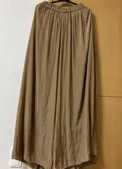 美品 UNTITLED ガウチョパンツ ワイドパンツ キャメル　ウエストゴム