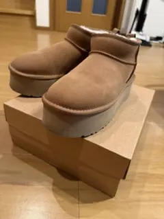 UGG クラシックウルトラミニプラットフォーム チェスナット 25cm 厚底