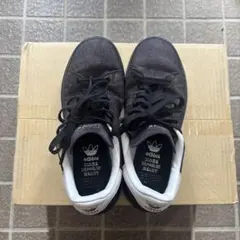 アディダス スタンスミス ナイジェルグラフ