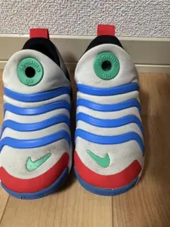 NIKE Dynamo Go スニーカーのサムネイル