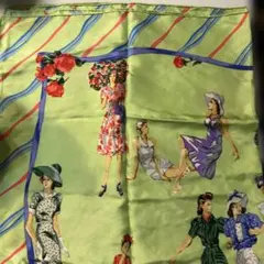 ROPÉ ヴィンテージ風シルクスカーフ