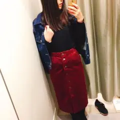 新品同様♡GU コーデュロイフロントボタンロングスカート