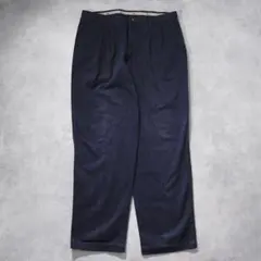 Item thumbnail for item 18895776-f61a-421e-a8f6-a06b284e4b2c