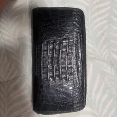クロコダイル型押し ラウンドファスナー長財布 ブラック
