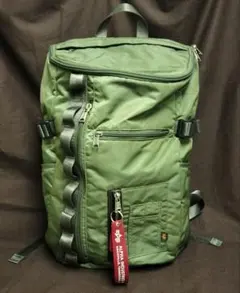 ALPHA INDUSTRIES リュック バックパック カーキのサムネイル
